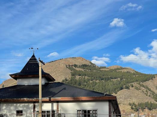 Hotel Pinto Terraza Esquel Buitenkant foto