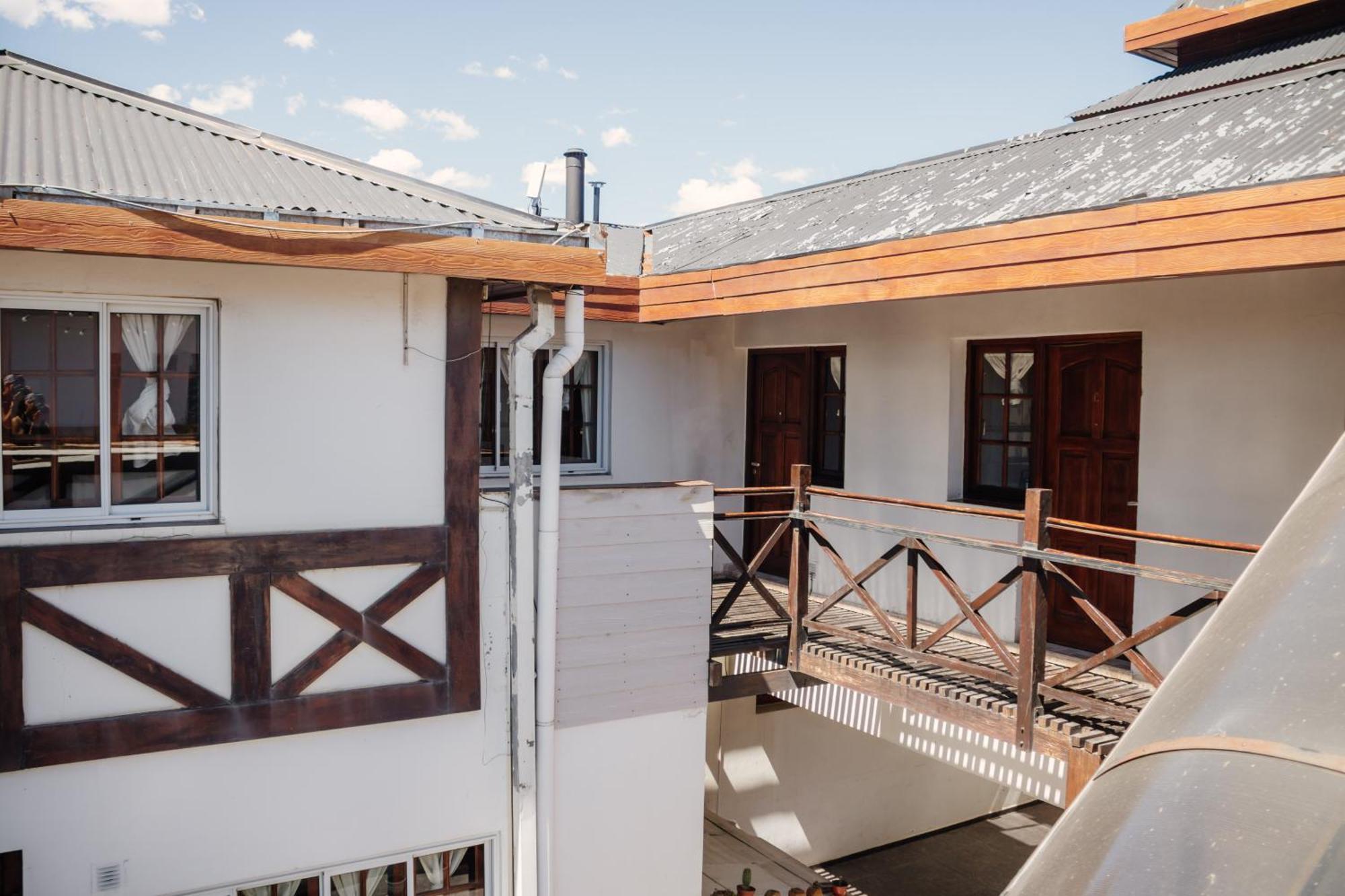 Hotel Pinto Terraza Esquel Buitenkant foto